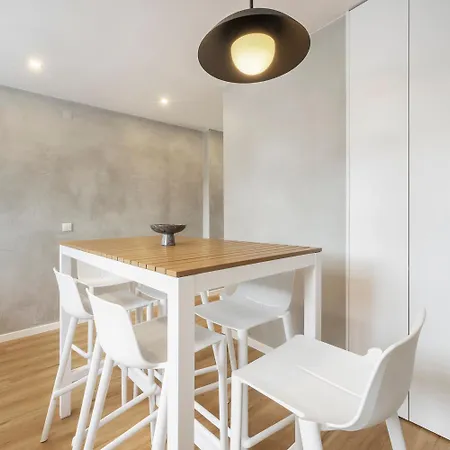 Oriente By Olala Homes Apartment